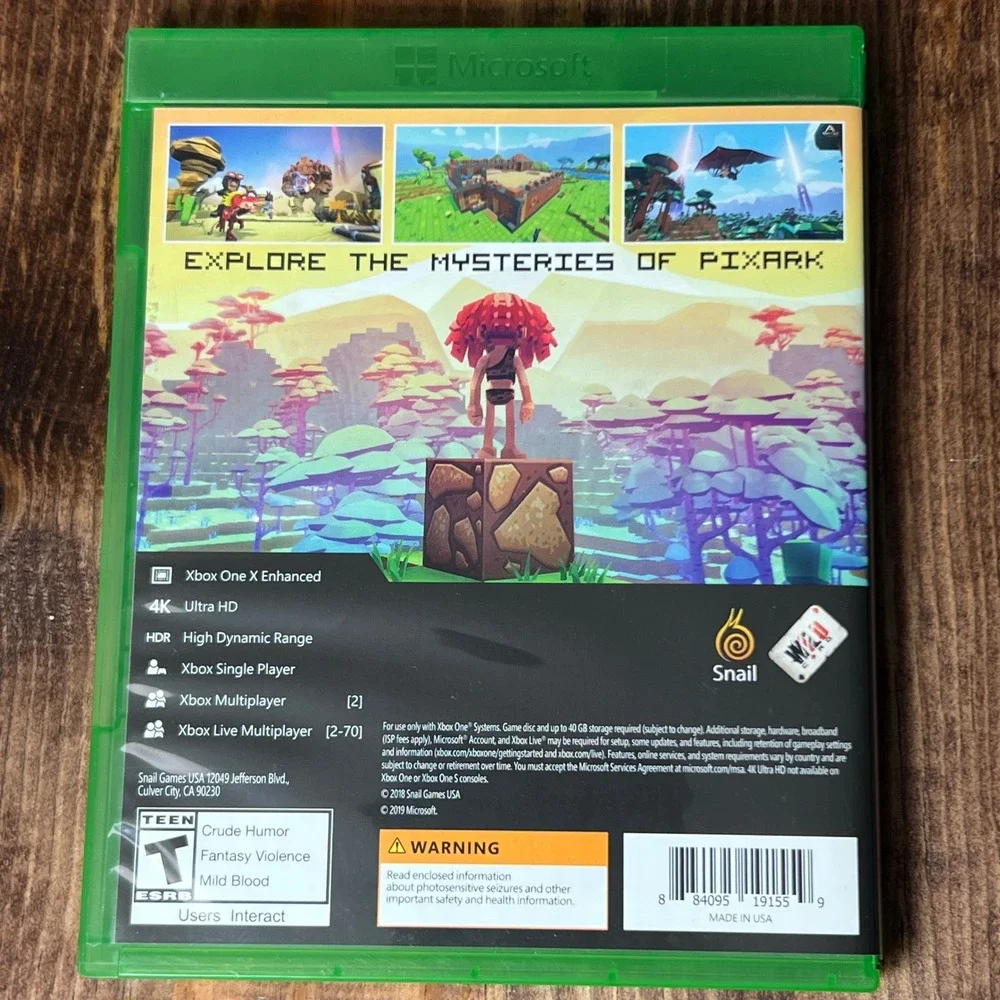 PixARK Xbox One Game Microsoft 4K Ultra HD HDR Snail Games Physical Disc